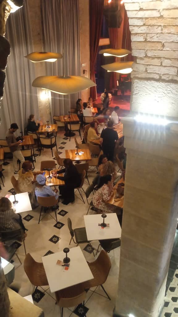 Ambiente del César Jazz Club