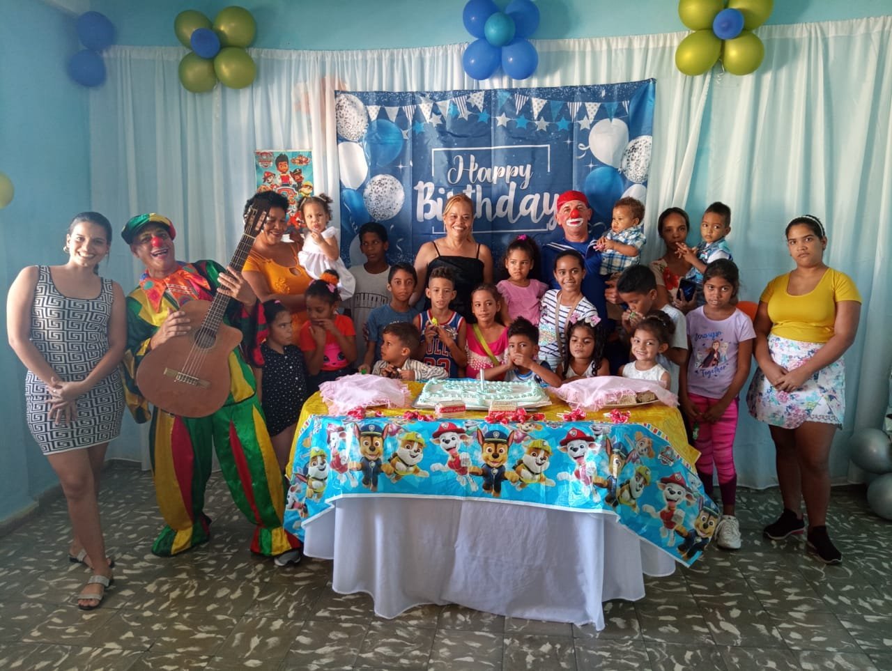 Emotiva celebración del primer cumpleaños de Luisito en la Casa de los Niños sin Amparo Filial de Bayamo