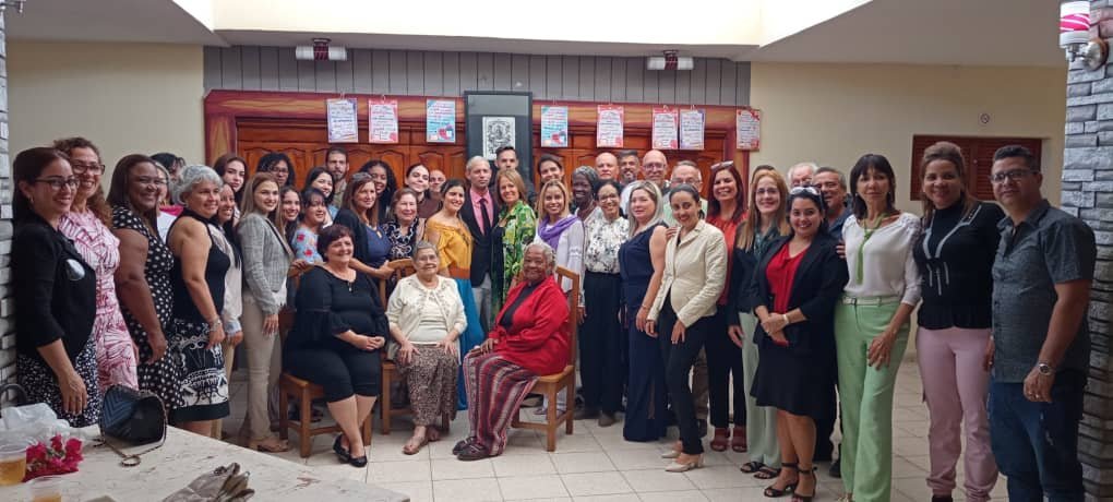 Empoderamiento de mujeres en el emergente sector privado en Cuba